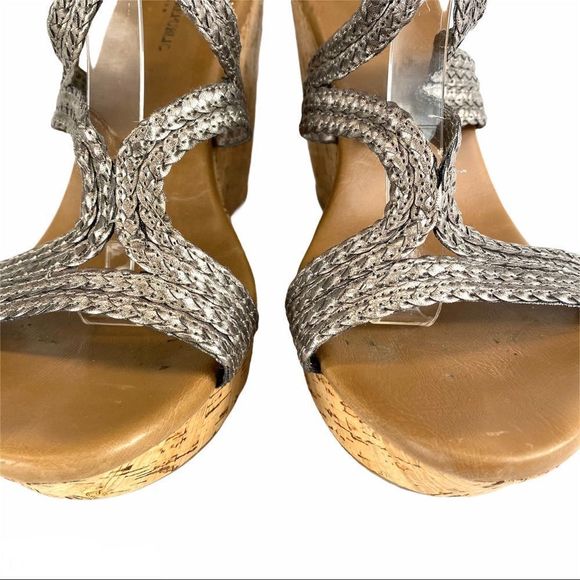 Banana Republic Metallic Cork Wedges - 9 - Picture 10 of 17